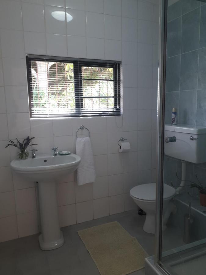 Field'S Rest Bed & Breakfast Port Elizabeth Luaran gambar